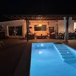 Patos Villa *